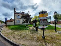 Chaumont sur Tharonne, indications