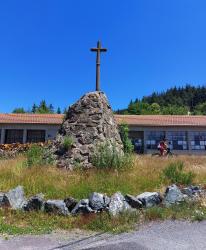 Croix à Arconsat