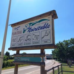 Camping et Plan d'eau de Noirétable