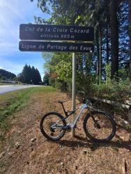 Violay, le Col de la Croix Cazard à 865 m