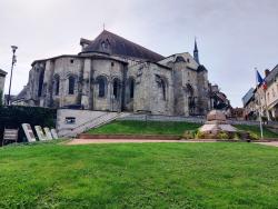 L'église de Saint Pourçain sur Sioule