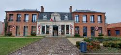 Ménestreau en Villette, la mairie