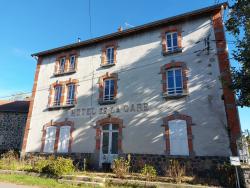 Proche de la Gare de Saint Jodard