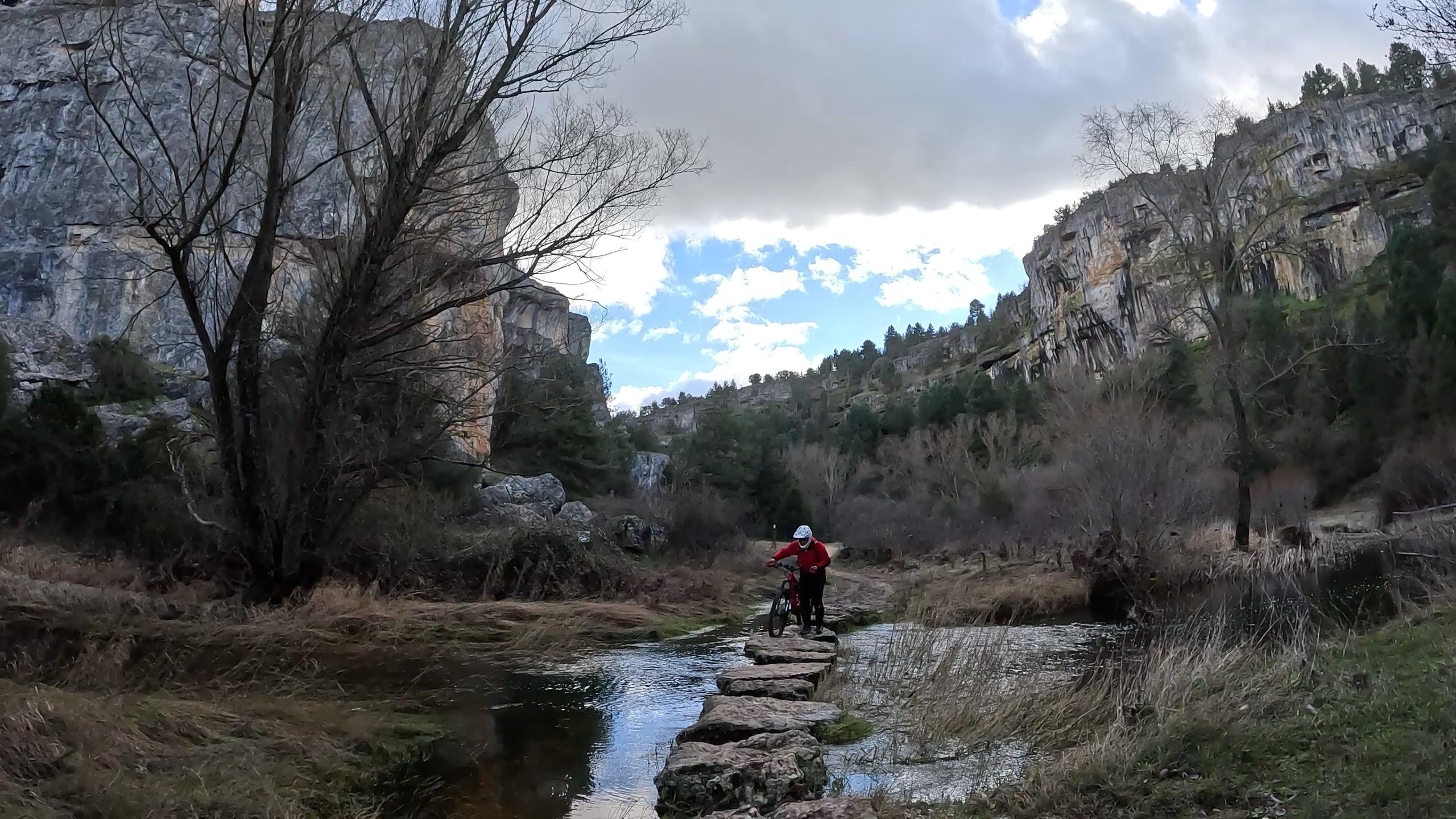 Canyon de San Leonardo de Yagüe (Rio Lobos)