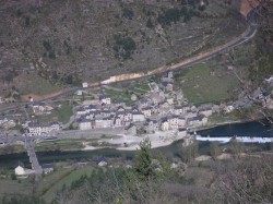 Dans la descente sur Les Vignes