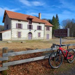 Col de La Loge des Gardes (1077 m)