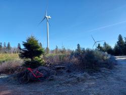 Éoliennes du Bois Goutte Chevalier (commune Les Noës)