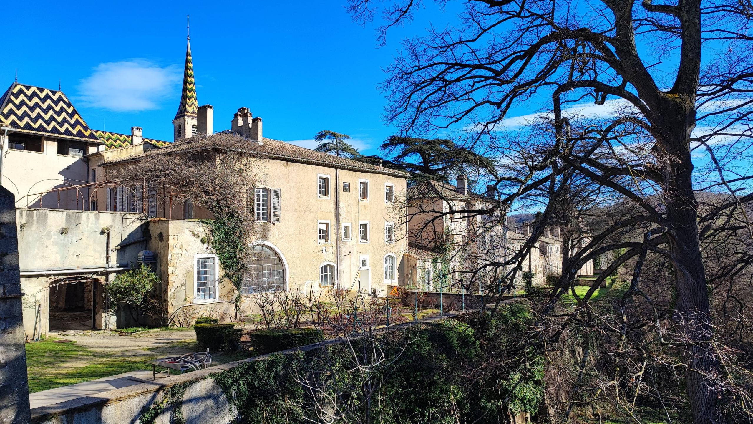 Bagnols-sur-Cèze - Chartreuse de Valbonne - La Roque-sur-Cèze