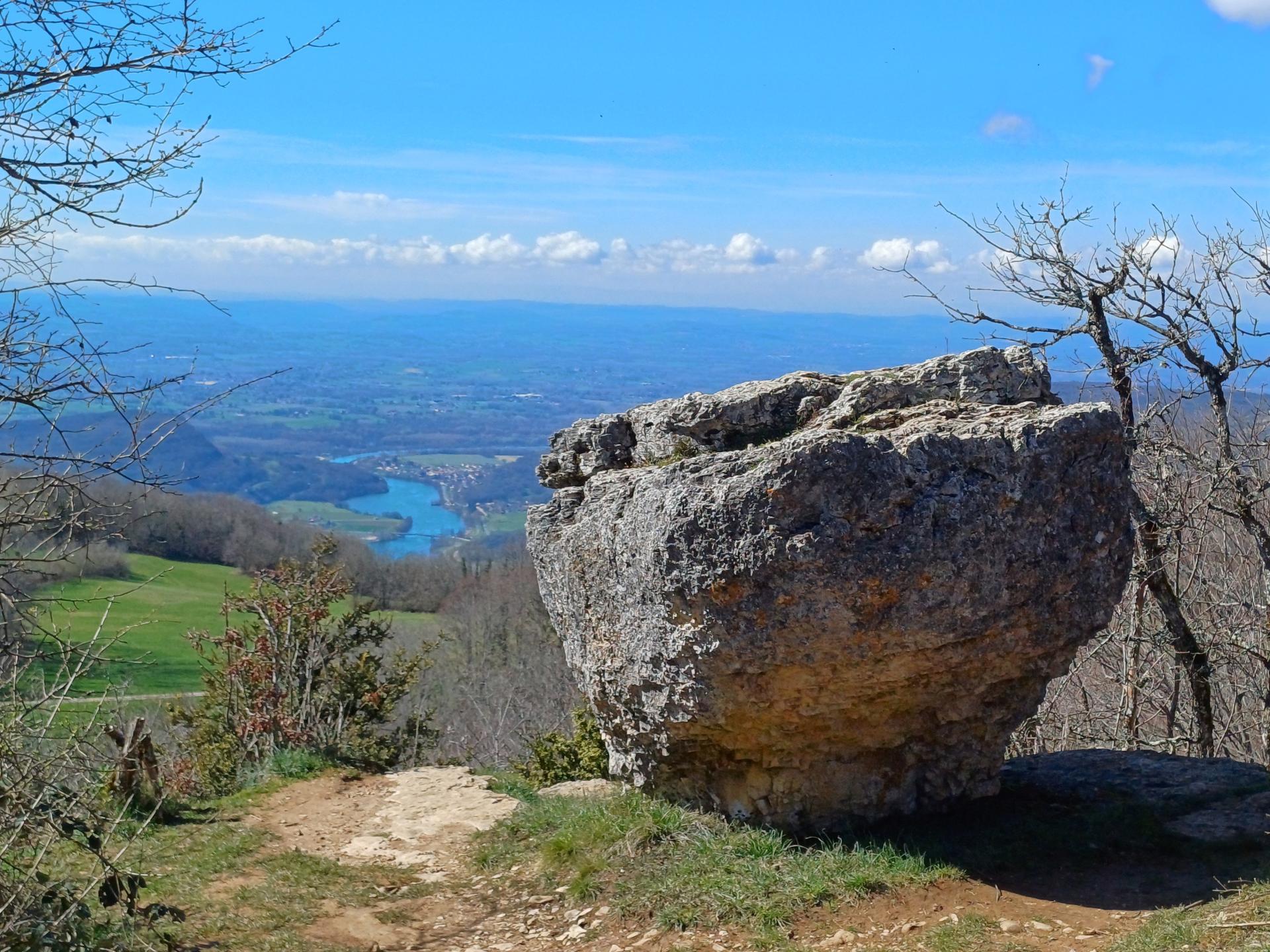 Entre Saint-Maurice-de-Rotherens et Yenne