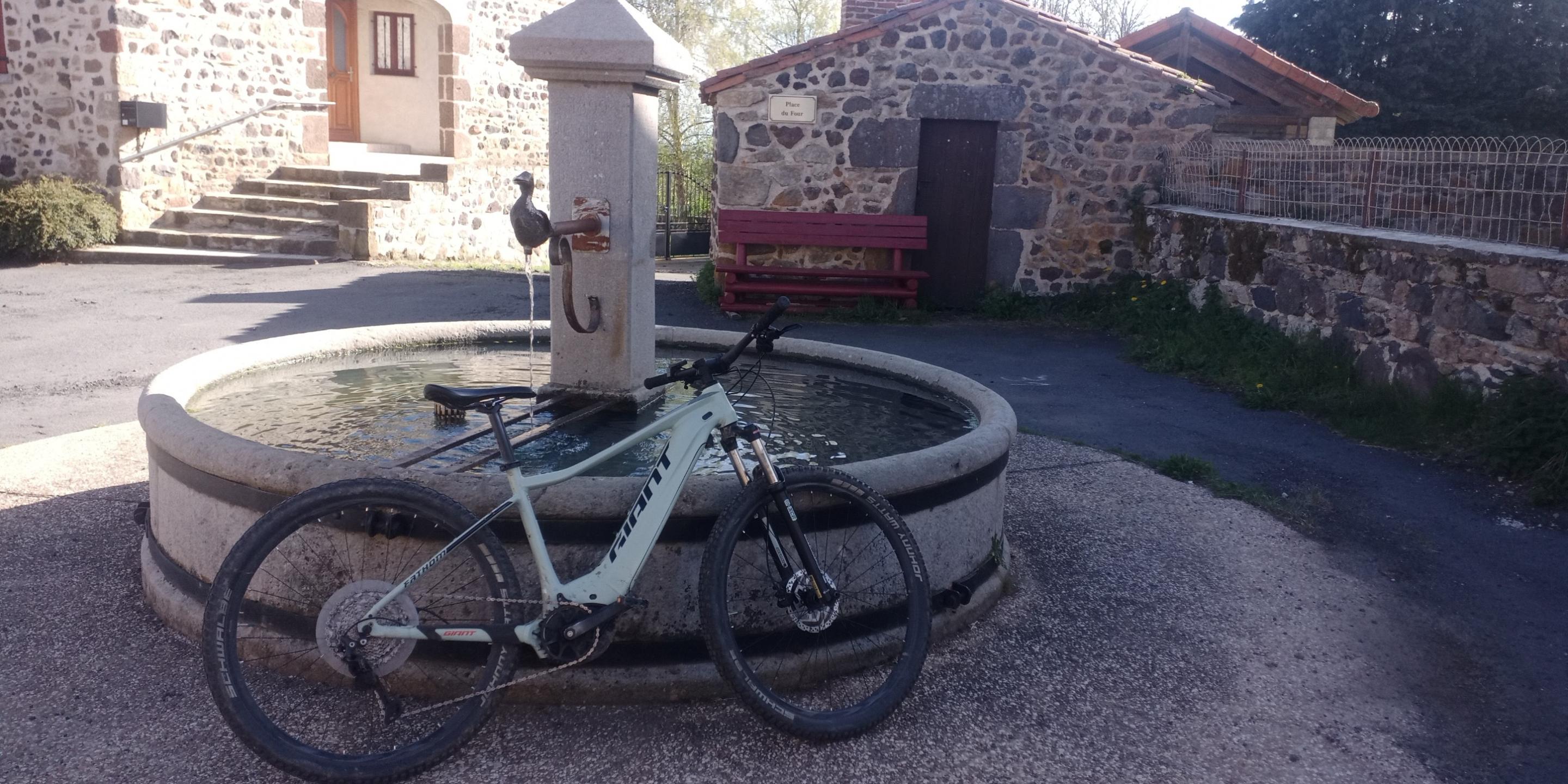 Parcours assez physique à l'ouest d'Allègre