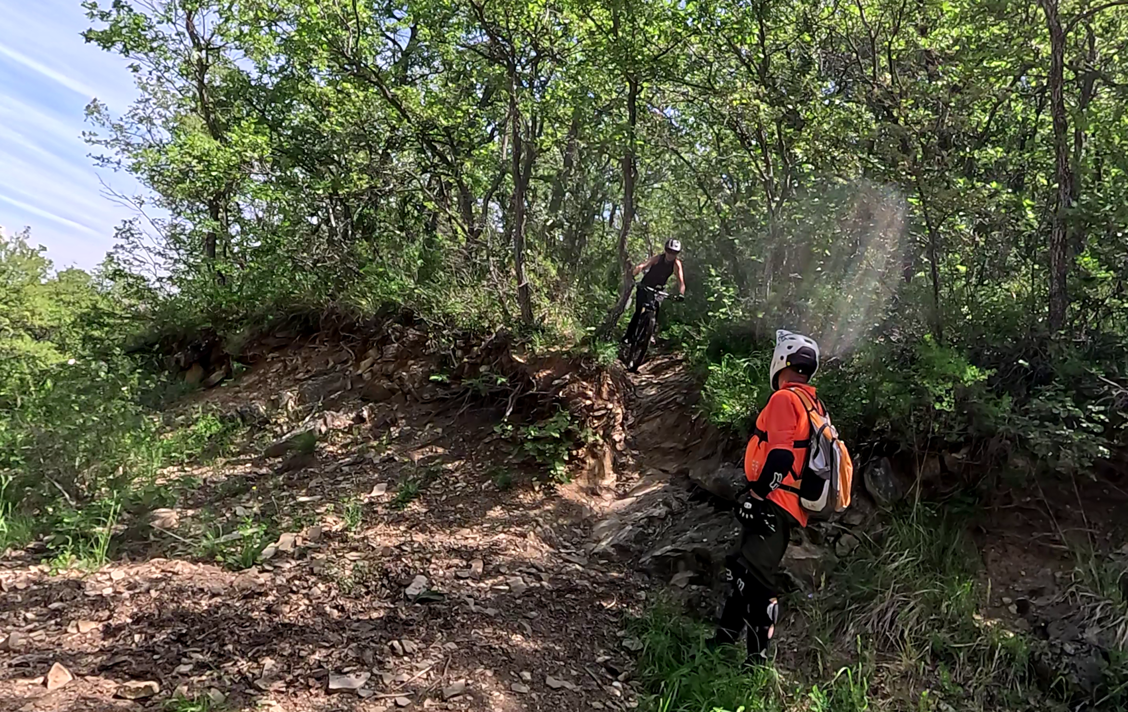 Trois belles descentes dans la forêt  de Pélissier