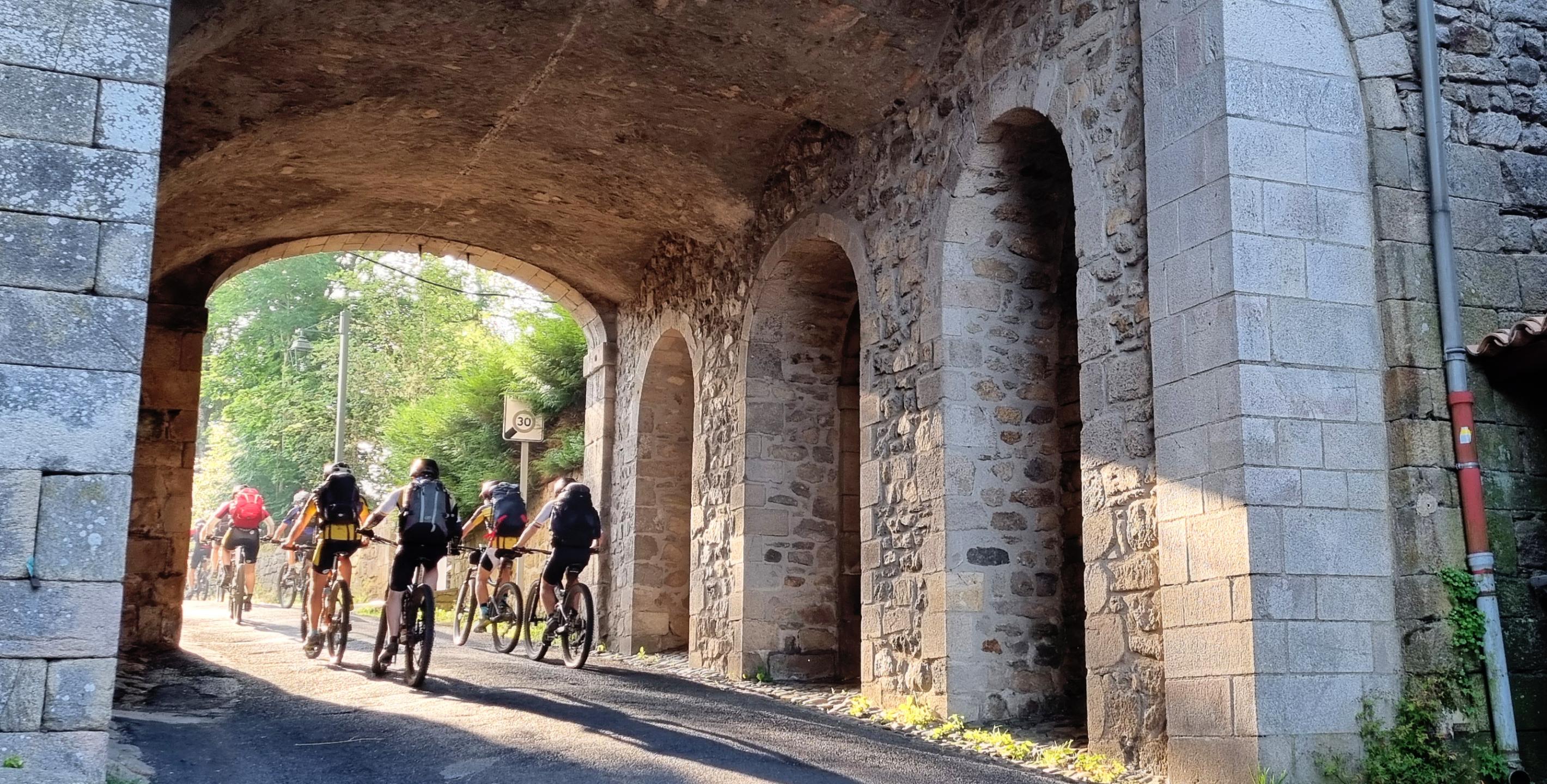 GTHL - Etape 6/12 : La Chaise-Dieu - Saint-André-de-Chalencon
