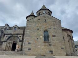 Nasbinals, l'église