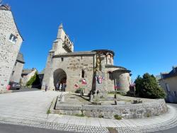 Saint Urcize, l'église