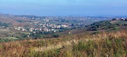 Paysage des Monts du Beaujolais et Le Perréon