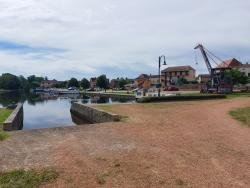 Briennon, le port