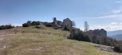Ruines de Chateauneuf Les Moustiers