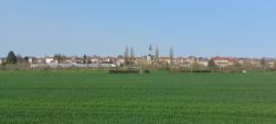 Vue de Varennes-sur-Allier avec le train