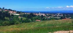 Vue sur le clocher de Renaison