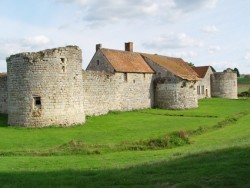Château de Nesles