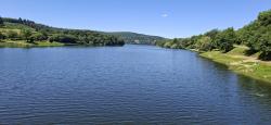 Lac de Pannecière