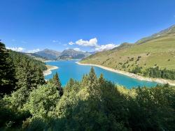 Le lac de Roselend