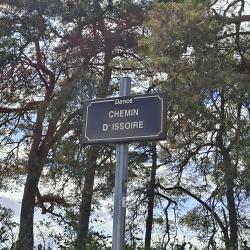 Chemin proche de Dancé (42) et loin d'Issoire (63)