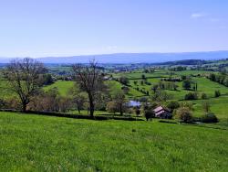 Vue sur les Monts de la Madeleine à l'horizon (1200m)