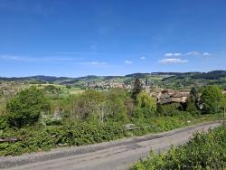 Vue sur Sevelinges et Cours la Ville