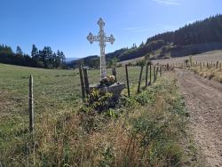 Croix des Prés