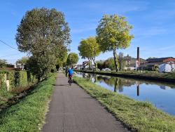 Paray-le-Monial, sur la piste cyclable Eurovélo 6