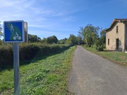Les Curats, début de la voie verte N° 9