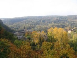 Salles la source