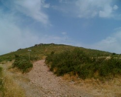 Au pied de la descente un peu technique.
N 45°24'57.6"
E 04°32'54.3"
