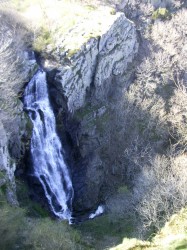 Cascade de CUP SERVIES   (50m)   (Aude)