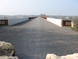 0910.St Florent.Le viaduc sur la vallée du Cher.