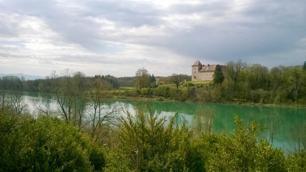 Du Rhône au lac de Millieu