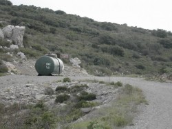 Une citerne dans la montée...