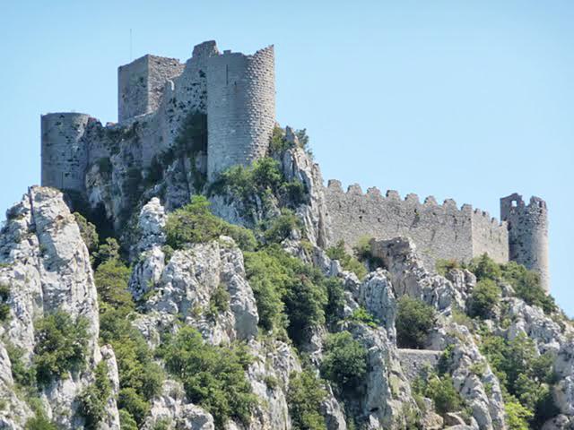-1 Cathares